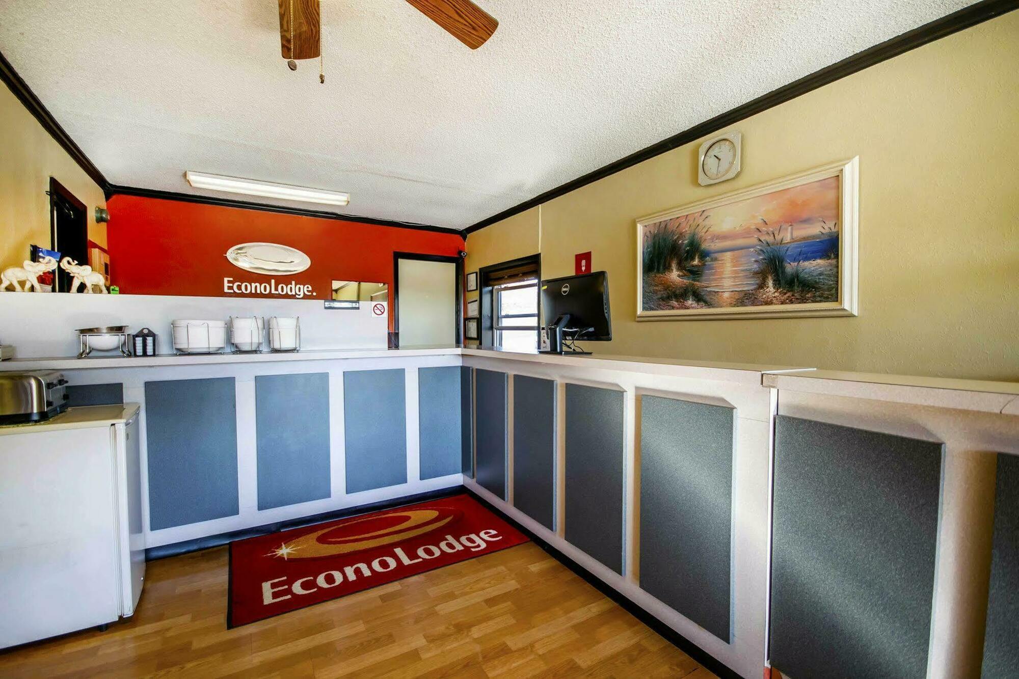 Econo Lodge Erlanger - Cincinnati Airport Exterior photo