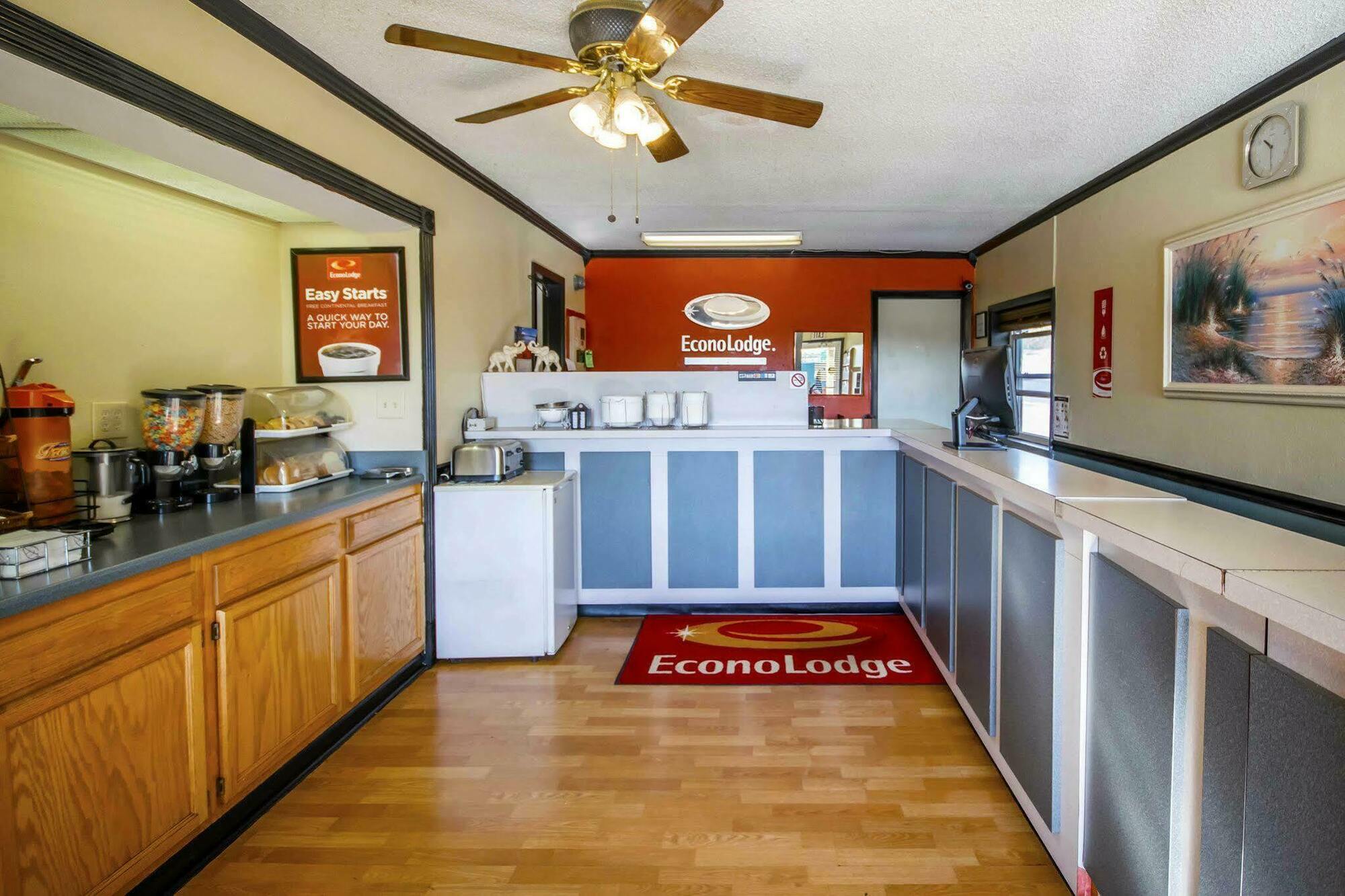 Econo Lodge Erlanger - Cincinnati Airport Exterior photo